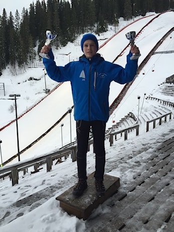 3. og 4. plass til Eskil Kveen under Høgåsrenna